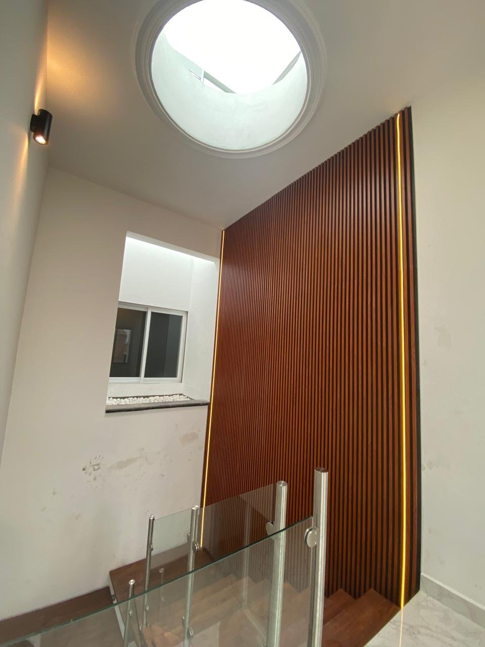Lambrín Interior